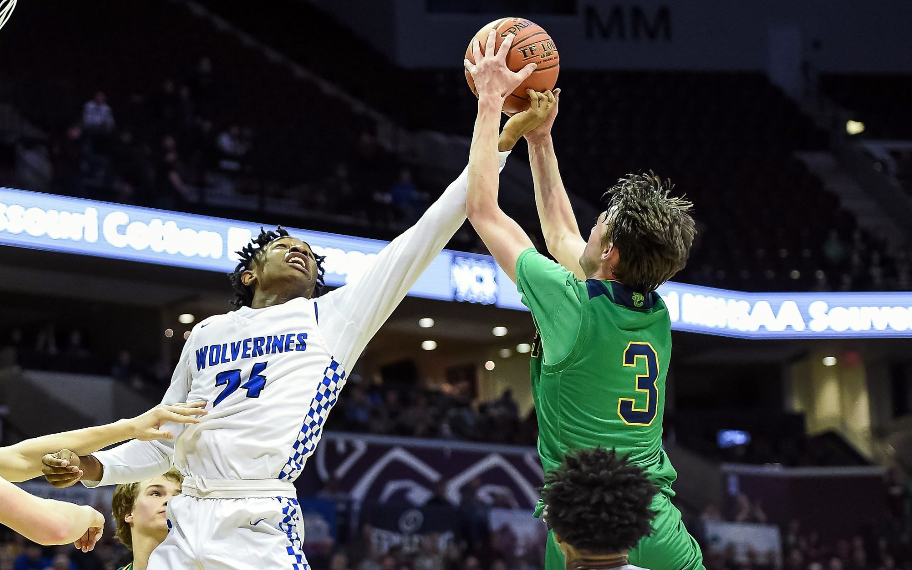 Vashon 69, Springfield Catholic 59